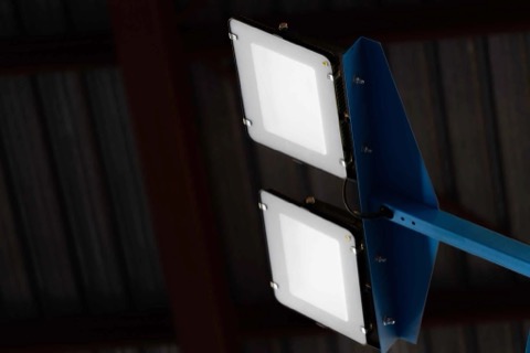 LED lighting on a padel court – professional illumination for evening play